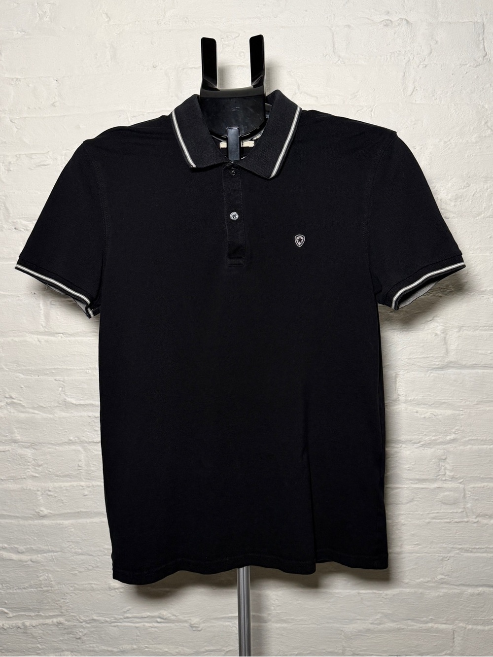 Celio Les Essentials Slim Fit Black Polo Shirt with Contrast Trim